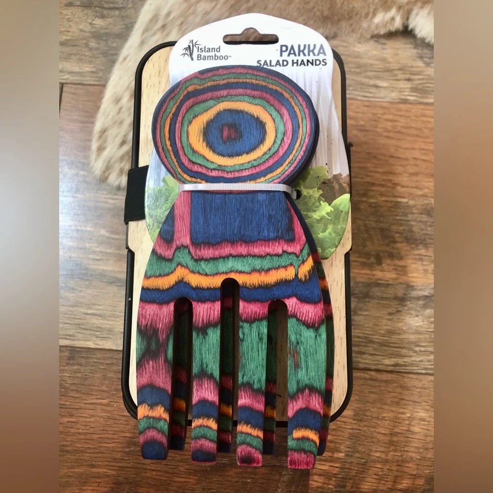 Pakka bamboo salad hands